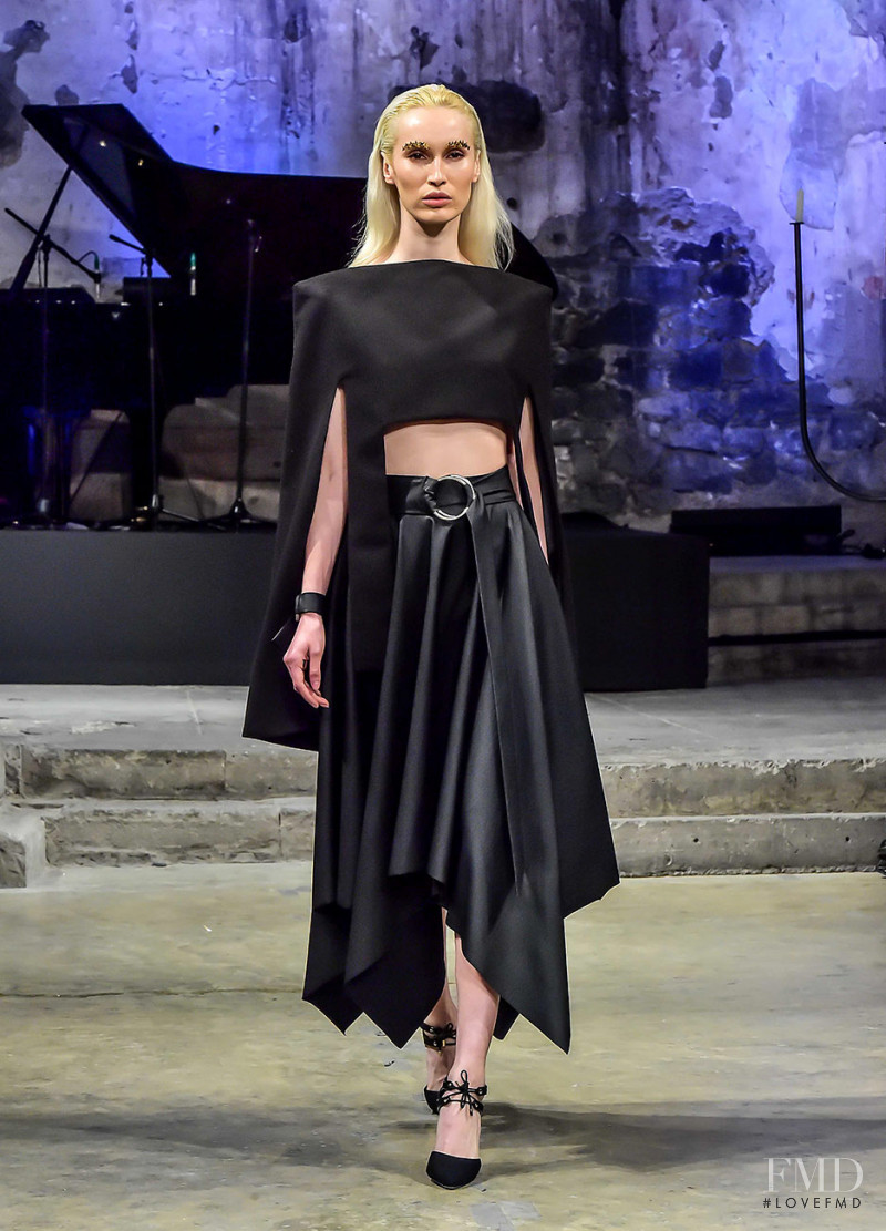 Karina Villa featured in  the Cihuah fashion show for Autumn/Winter 2017