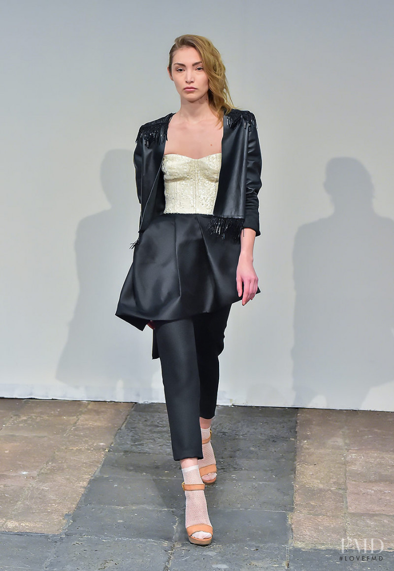 Annie van Rickley featured in  the Sandra Weil fashion show for Autumn/Winter 2017