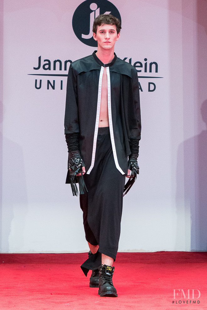 Jannette Klein Universidad fashion show for Autumn/Winter 2017