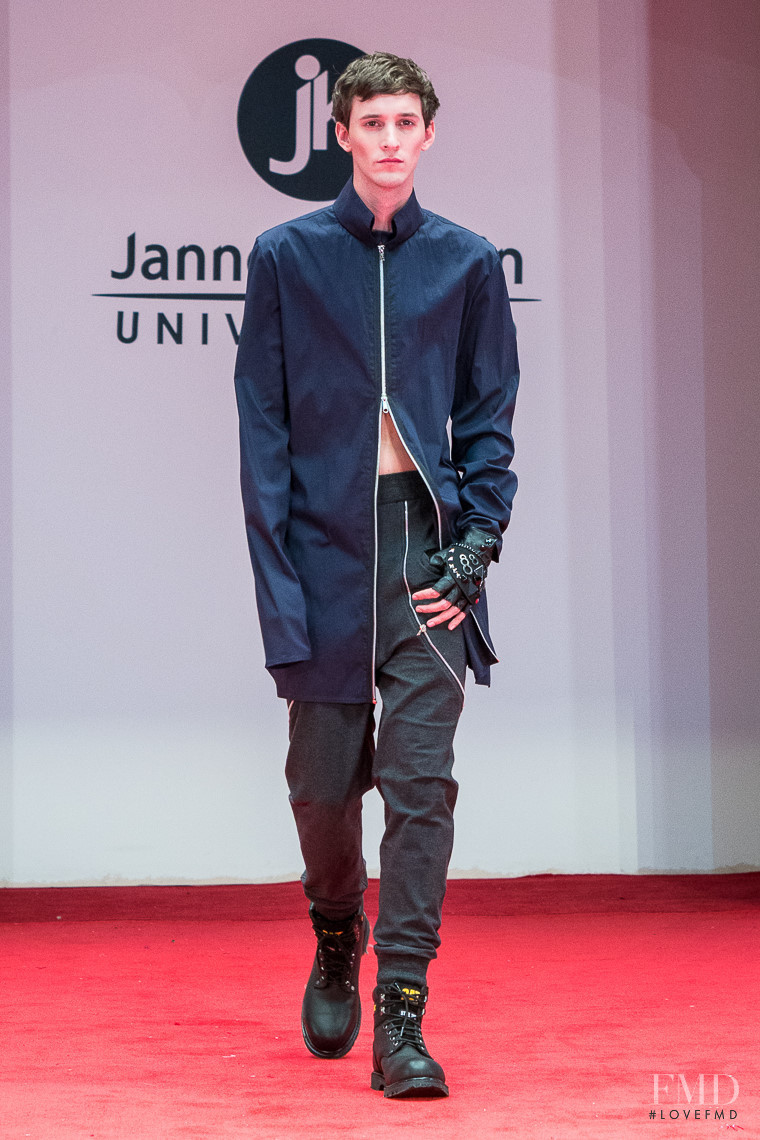 Jannette Klein Universidad fashion show for Autumn/Winter 2017