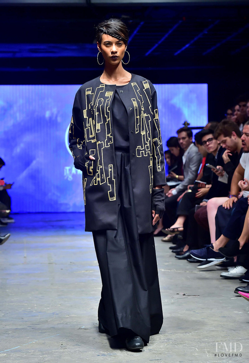 Julia Rodriguez featured in  the Colectivo Diseño Mexicano fashion show for Autumn/Winter 2017