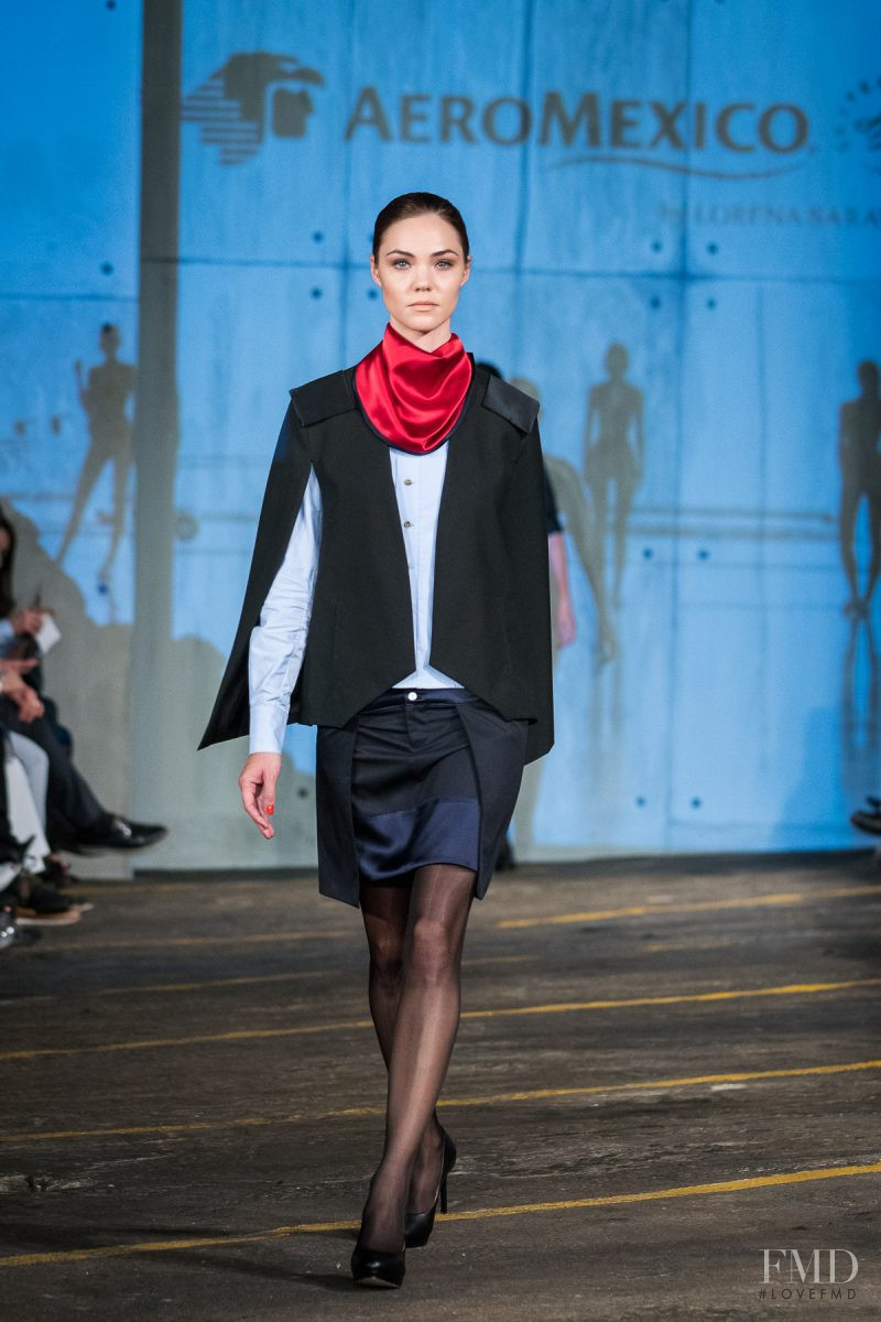 Ollie Kram featured in  the Lorena Saravia Aeromexico by Lorena Saravia fashion show for Autumn/Winter 2017