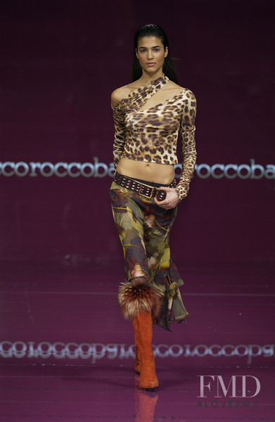 Teresa Lourenço featured in  the roccobarocco fashion show for Autumn/Winter 2002