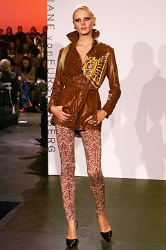 Diane Von Furstenberg fashion show for Autumn/Winter 2002