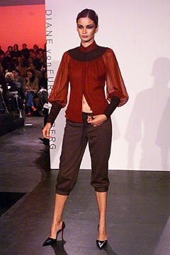 Diane Von Furstenberg fashion show for Autumn/Winter 2002
