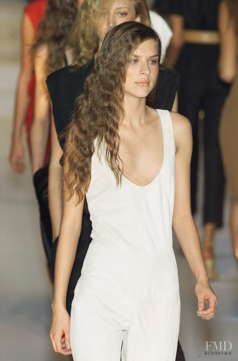 Loewe fashion show for Spring/Summer 2001