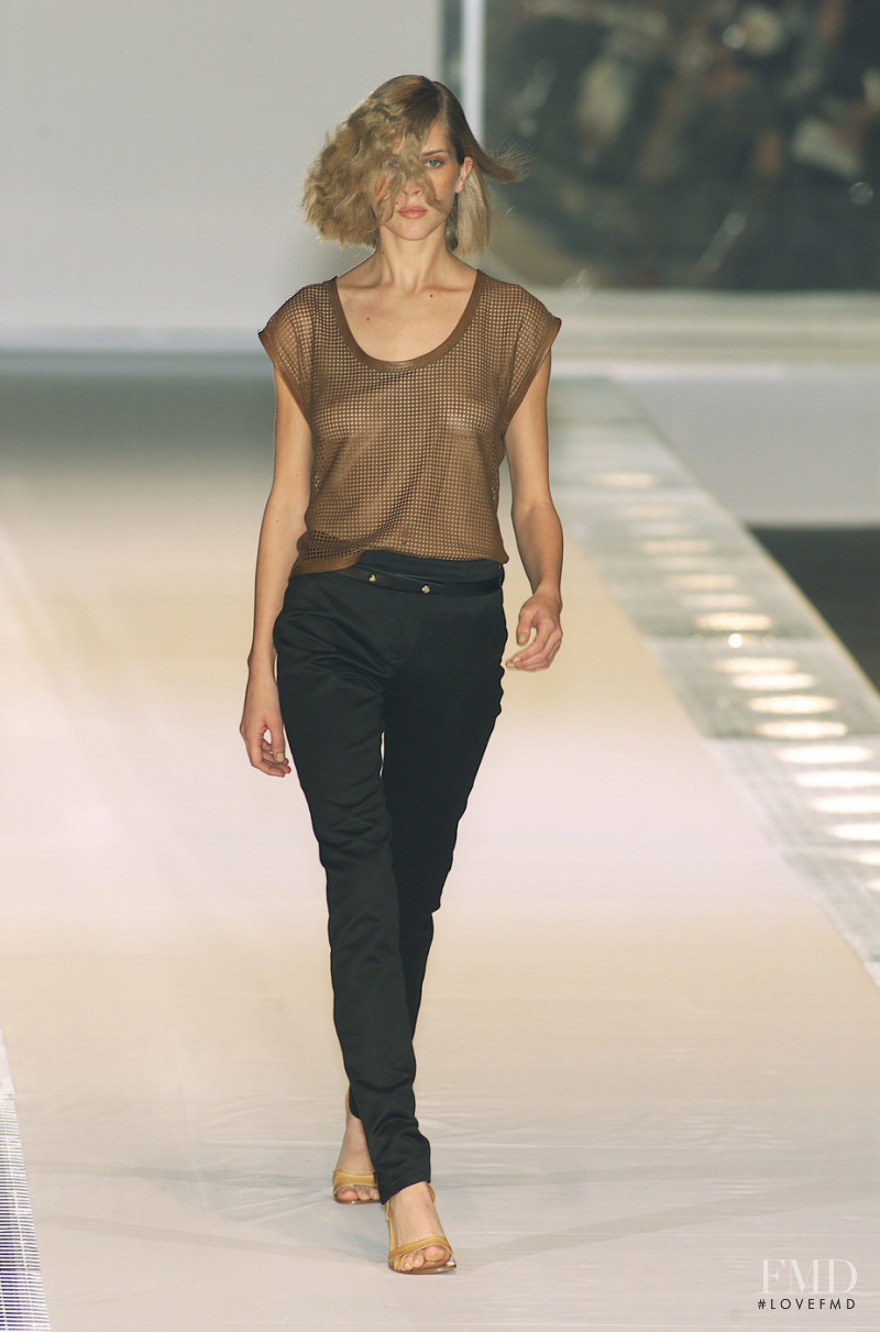 Loewe fashion show for Spring/Summer 2001