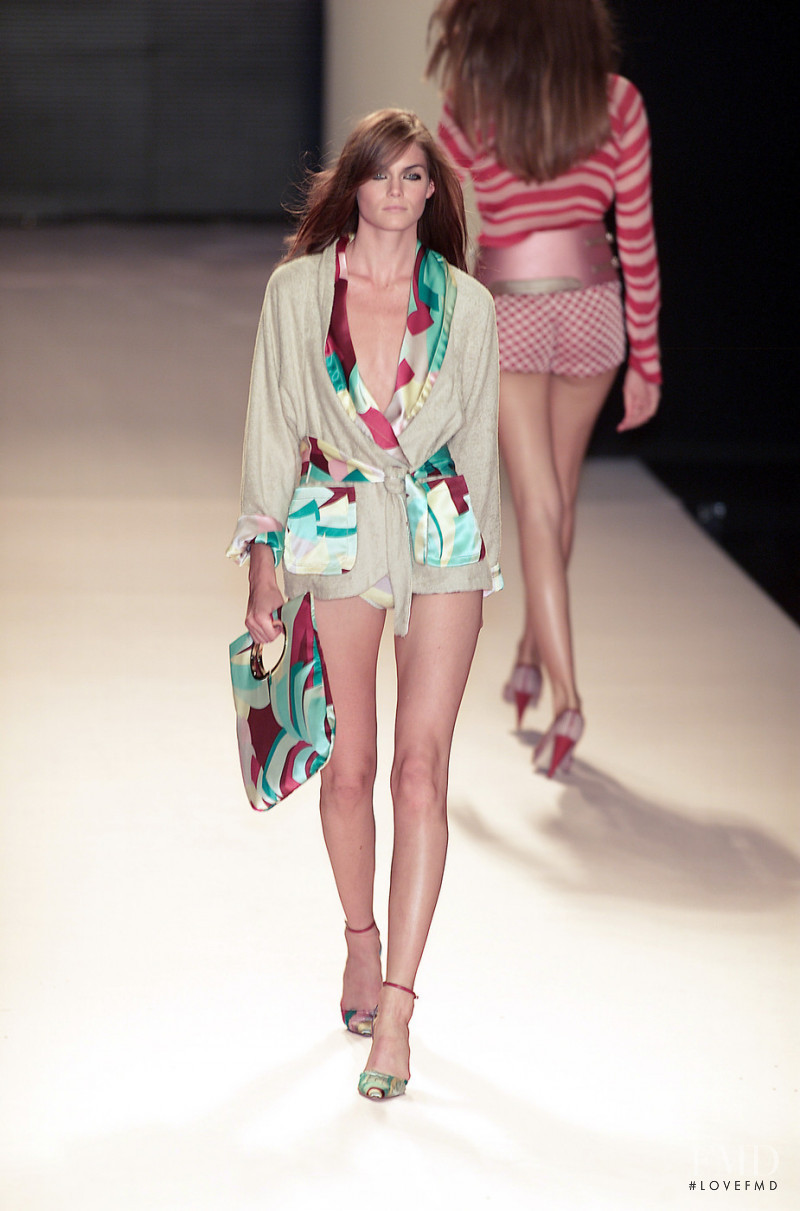 Missoni fashion show for Spring/Summer 2001