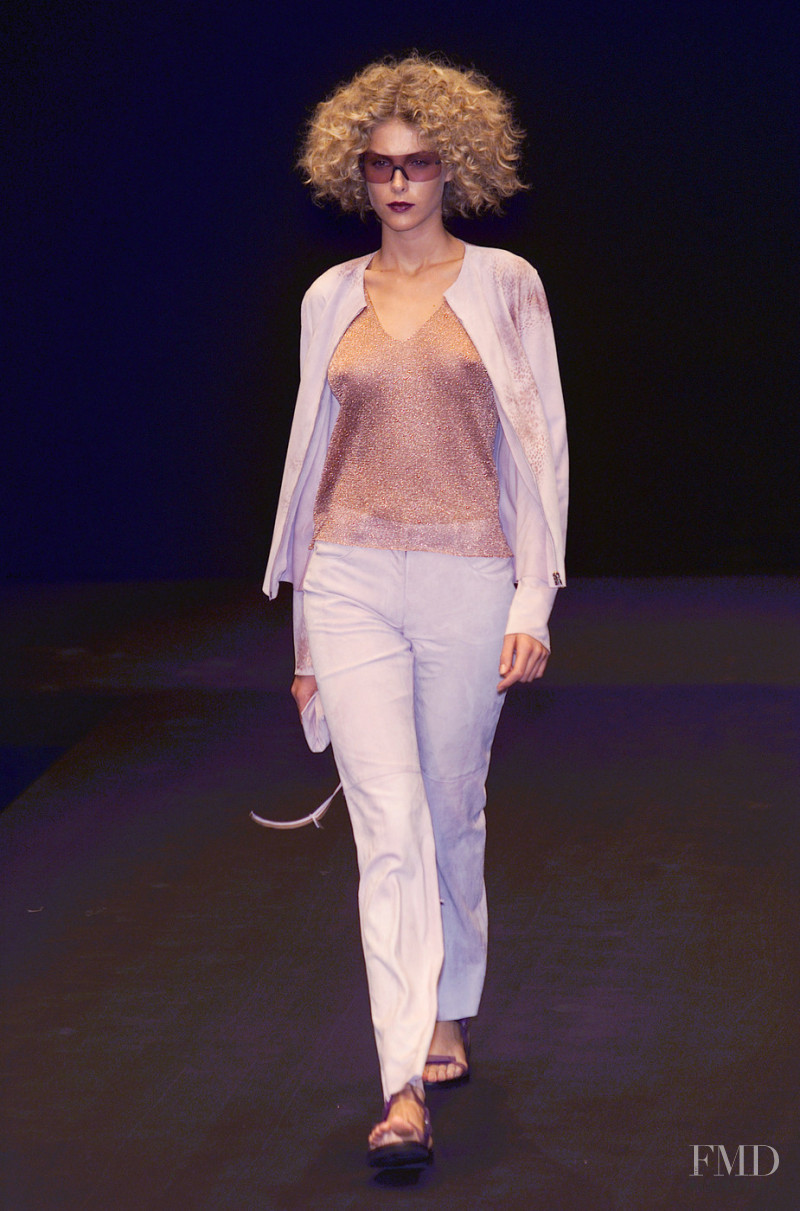 Krizia fashion show for Spring/Summer 2001