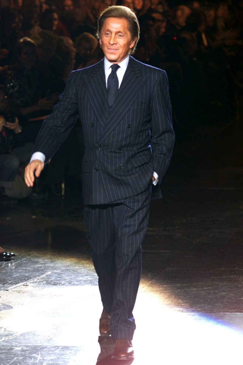 Valentino Couture fashion show for Spring/Summer 2002