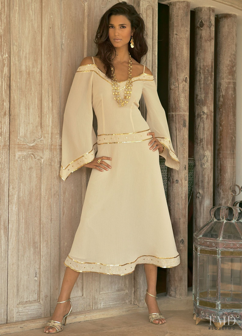 Teresa Lourenço featured in  the Apart catalogue for Spring/Summer 2006