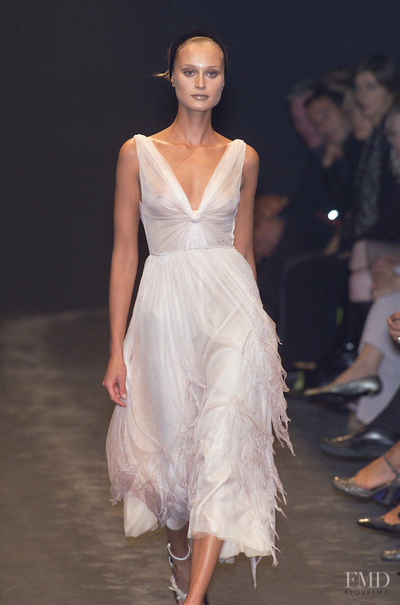 Alberta Ferretti fashion show for Spring/Summer 2001