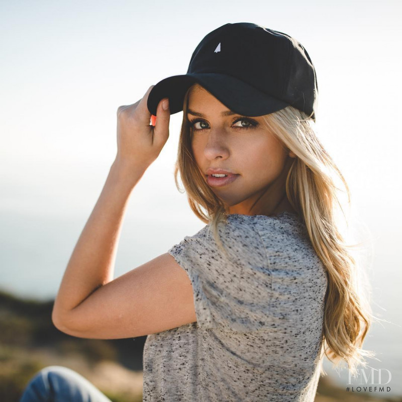 Marina Laswick featured in  the tentree lookbook for Spring/Summer 2018