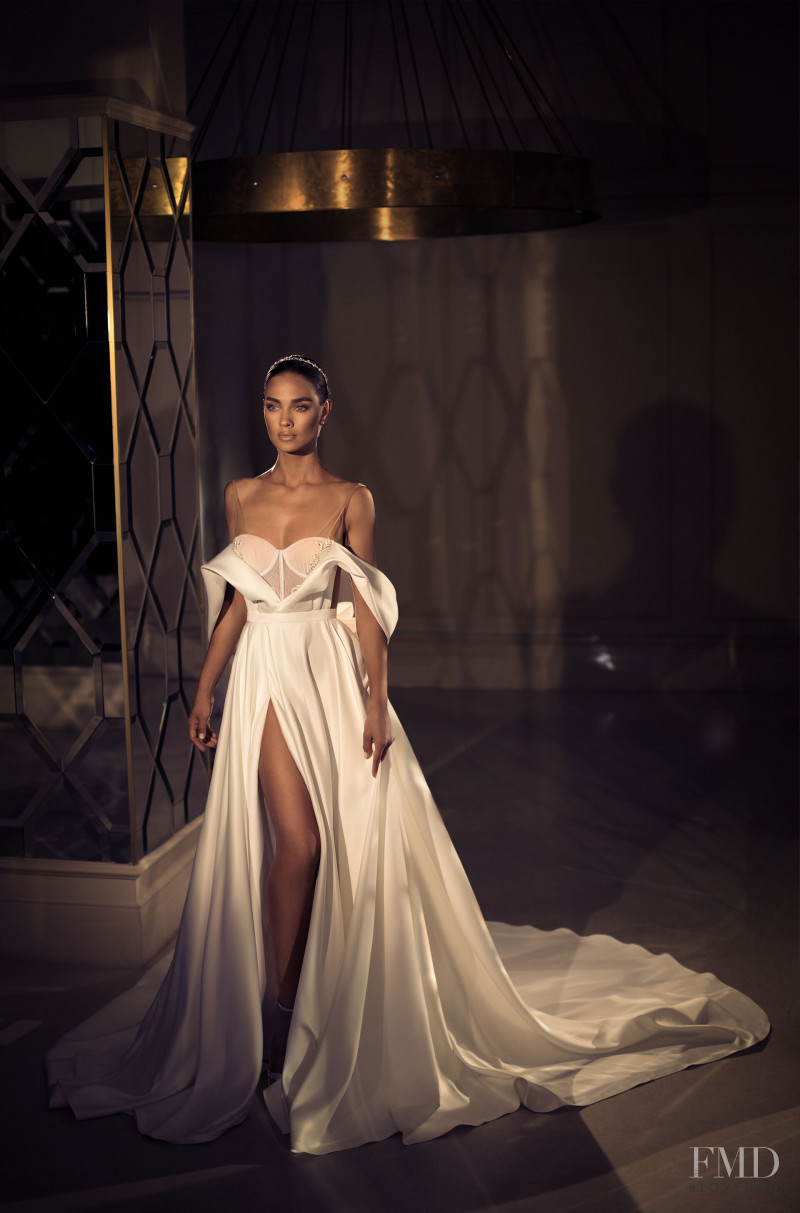 Gulsina Kalimullina featured in  the Elihav Sasson\'s lookbook for Autumn/Winter 2019