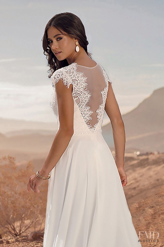 Gulsina Kalimullina featured in  the Linea Raffaelli Bridal lookbook for Spring/Summer 2020