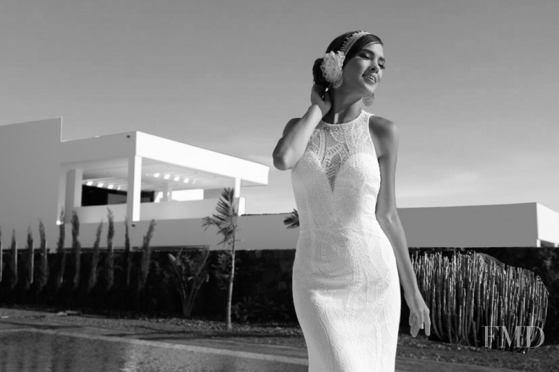 Gulsina Kalimullina featured in  the Linea Raffaelli Bridal lookbook for Spring/Summer 2020