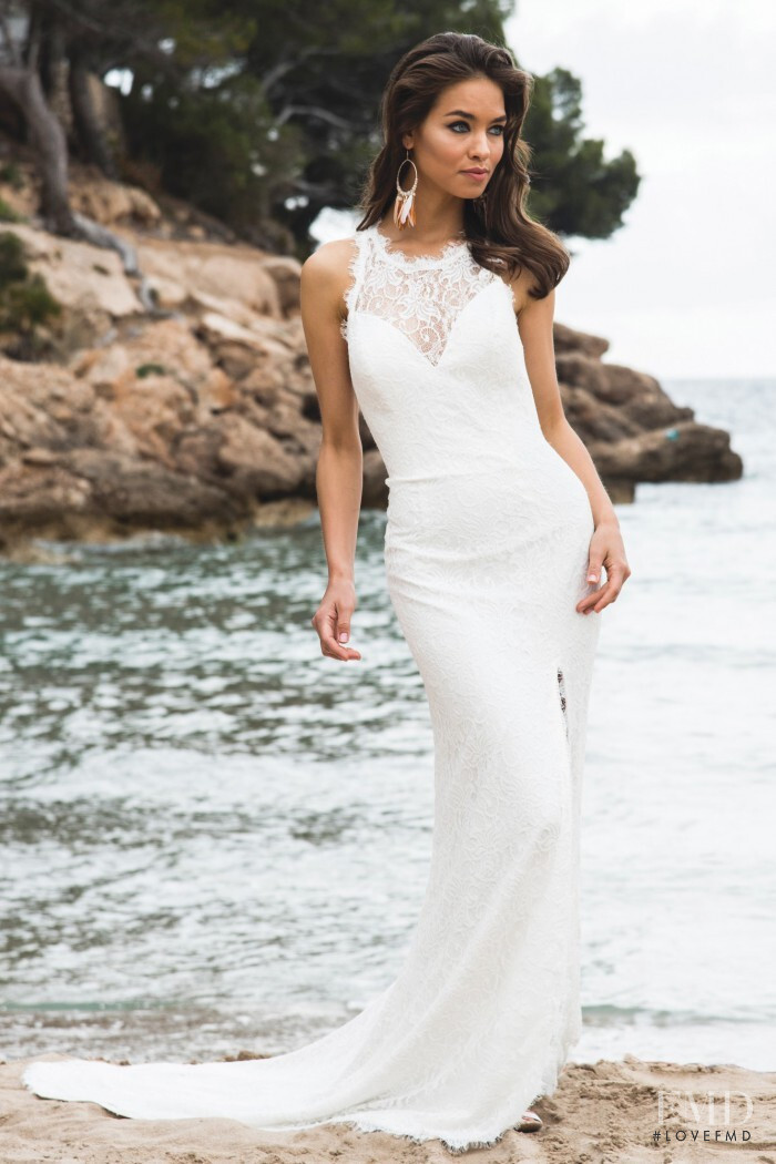 Gulsina Kalimullina featured in  the Linea Raffaelli Bridal lookbook for Spring/Summer 2020