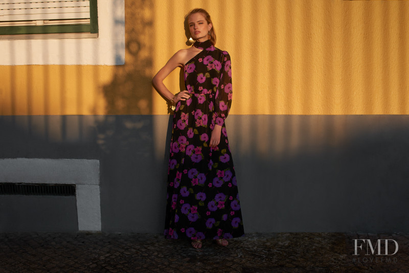 Anna Mila Guyenz featured in  the Borgo De Nor advertisement for Spring/Summer 2019