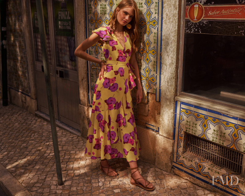 Anna Mila Guyenz featured in  the Borgo De Nor advertisement for Spring/Summer 2019