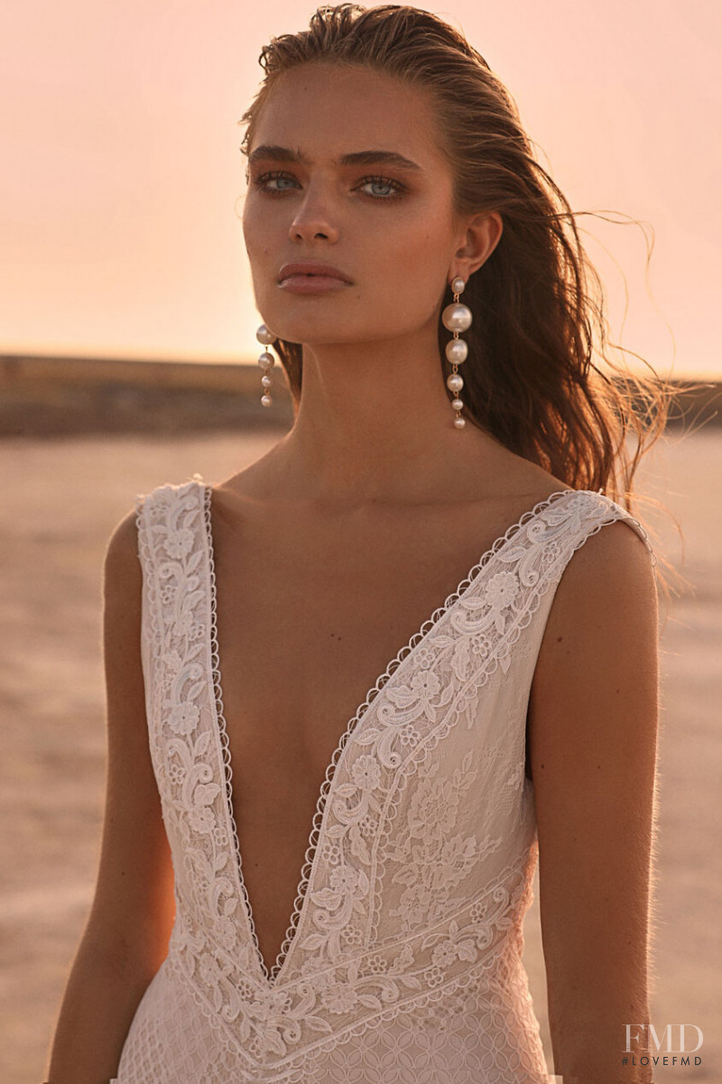 Anna Mila Guyenz featured in  the One Day Bridal lookbook for Resort 2019