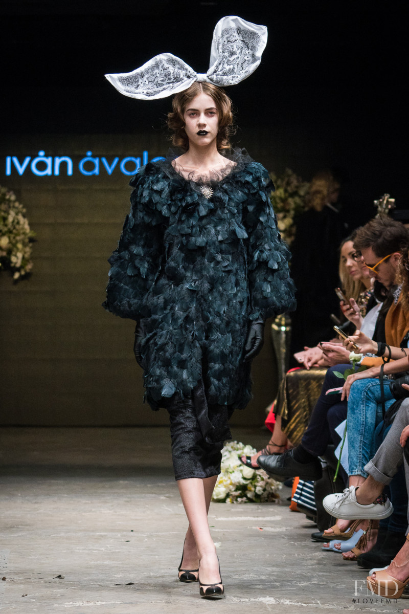 Sarah Cano featured in  the Ivan Avalos fashion show for Autumn/Winter 2017