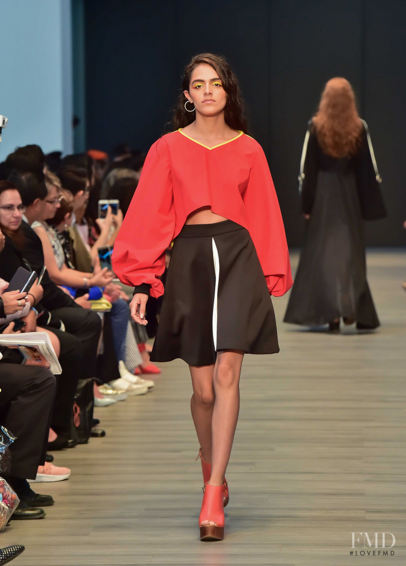 Lucia Villa featured in  the Jannette Klein Universidad fashion show for Spring/Summer 2018