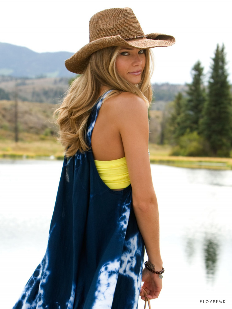 Tori Praver featured in  the Gorsuch catalogue for Spring/Summer 2010