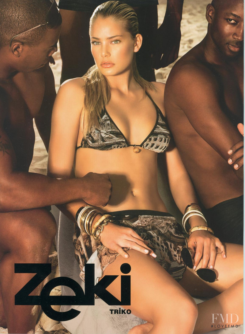 Tori Praver featured in  the Zeki Triko advertisement for Spring/Summer 2007