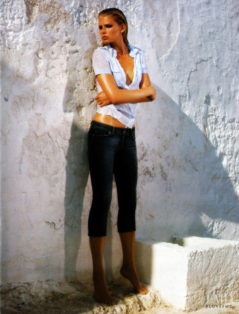 Tori Praver featured in  the Liu Jo Jeans advertisement for Spring/Summer 2007