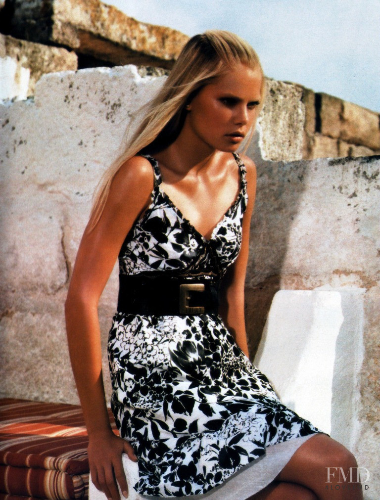 Tori Praver featured in  the Liu Jo Luxury advertisement for Spring/Summer 2007