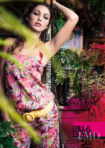 Simone Villas Boas featured in  the Billabong advertisement for Spring/Summer 2009