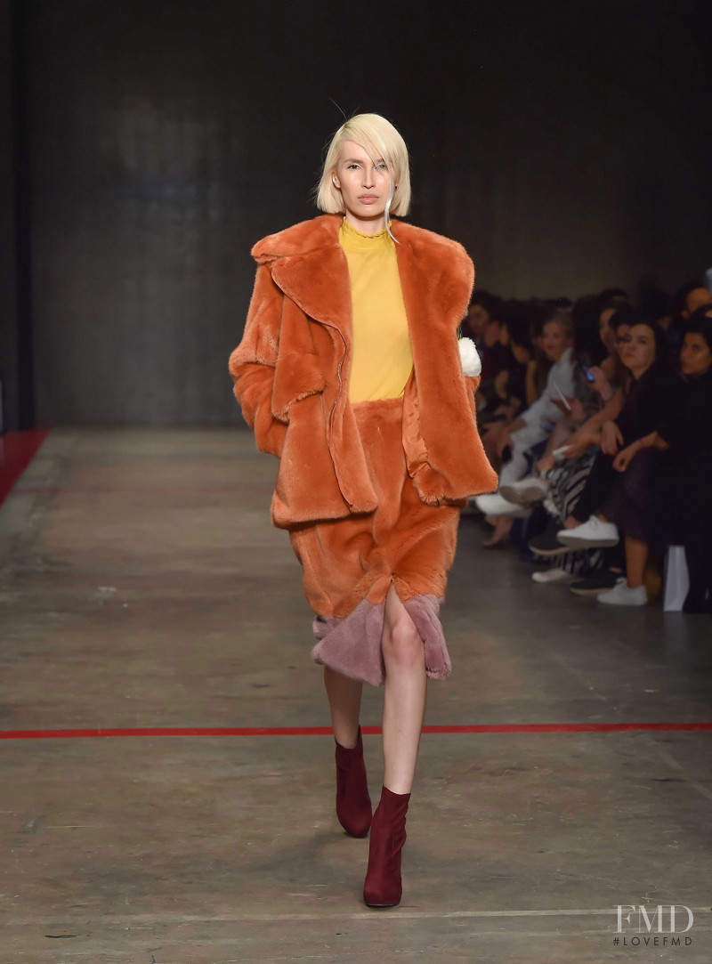 Karina Villa featured in  the Armando Takeda fashion show for Autumn/Winter 2018