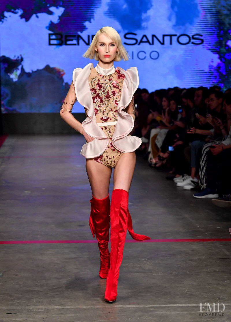 Karina Villa featured in  the Benito Santos fashion show for Autumn/Winter 2018