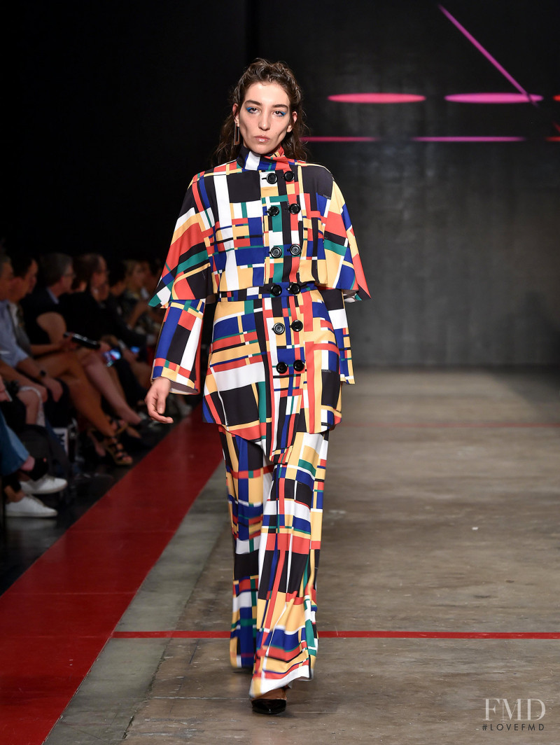 Andrea Carrazco featured in  the Vero Diaz fashion show for Autumn/Winter 2018