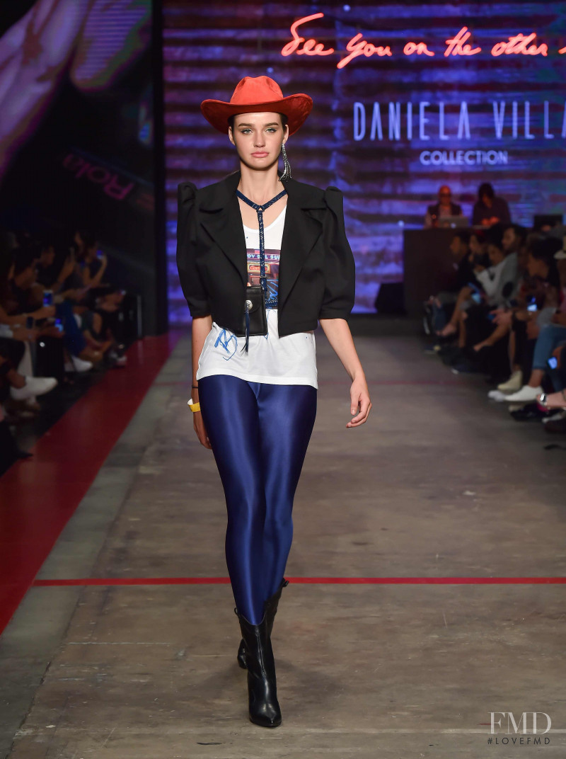 Karla Laviada featured in  the Daniela Villa fashion show for Autumn/Winter 2018