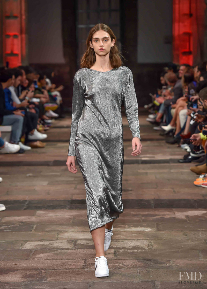 Krini Hernandez featured in  the Maison Manila fashion show for Spring/Summer 2019