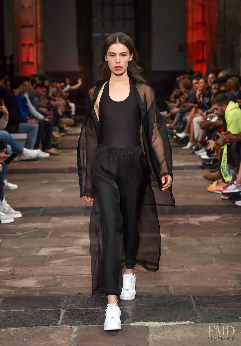 Ana Pau Valle featured in  the Maison Manila fashion show for Spring/Summer 2019