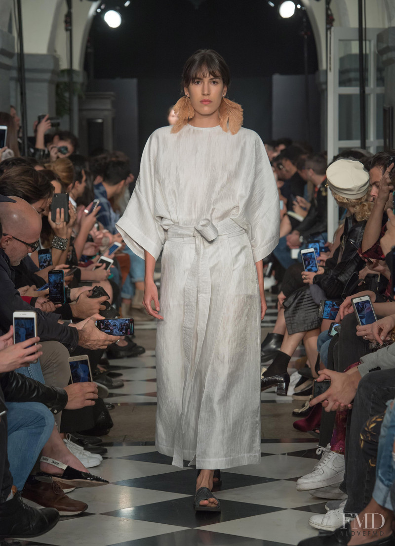 Julia Y Renata fashion show for Spring/Summer 2019