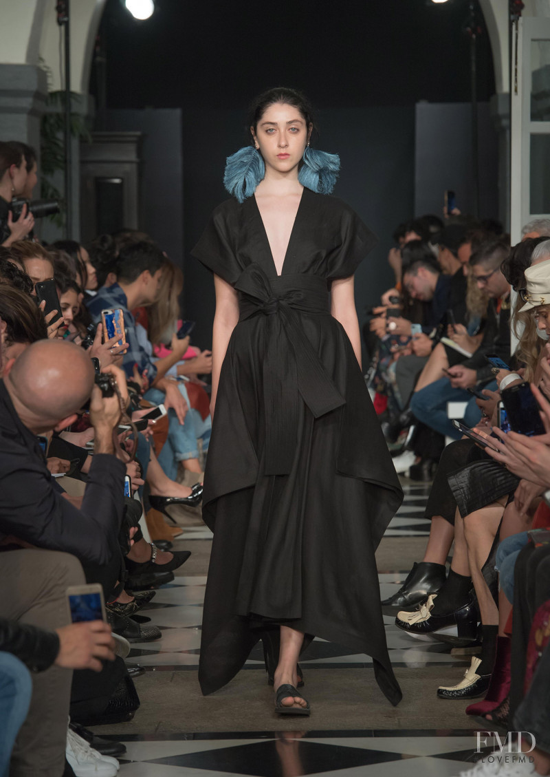 Anel Rodriguez featured in  the Julia Y Renata fashion show for Spring/Summer 2019