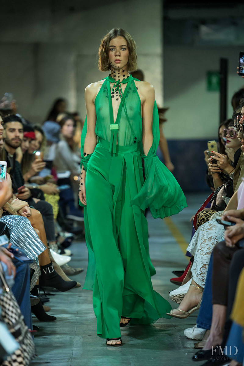 Sarah Cano featured in  the Kris Goyri fashion show for Spring/Summer 2019