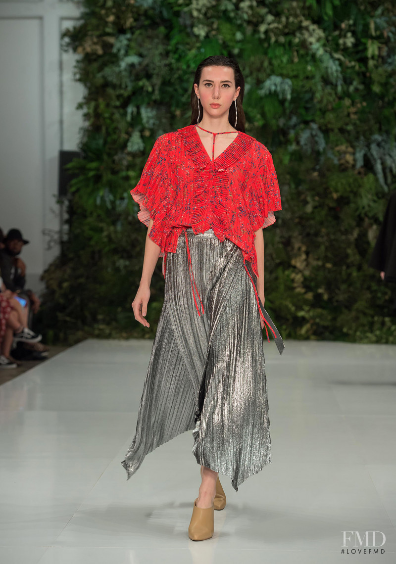 Cristina Torres featured in  the Julio Julio by Francisco Cancino fashion show for Spring/Summer 2019