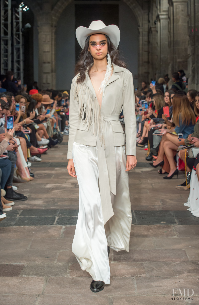 Isis Jimenez featured in  the Bernarda fashion show for Spring/Summer 2019