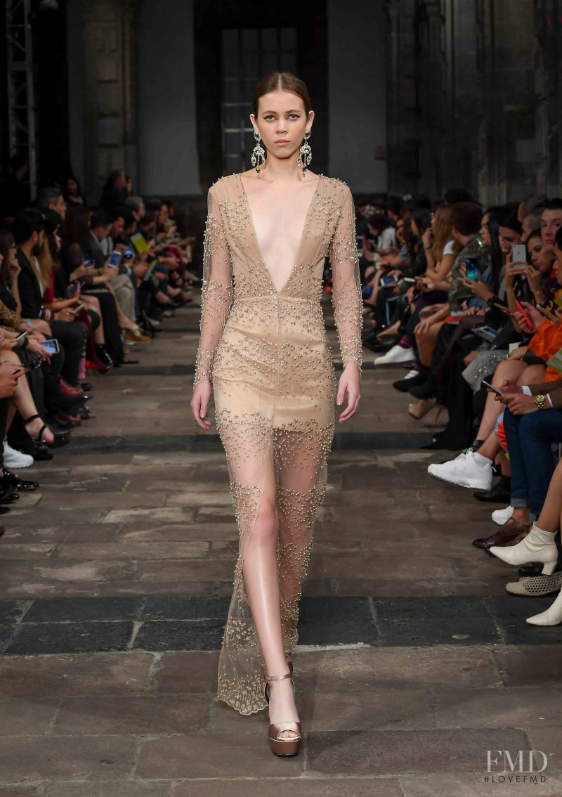 Sarah Cano featured in  the Azulay fashion show for Spring/Summer 2019