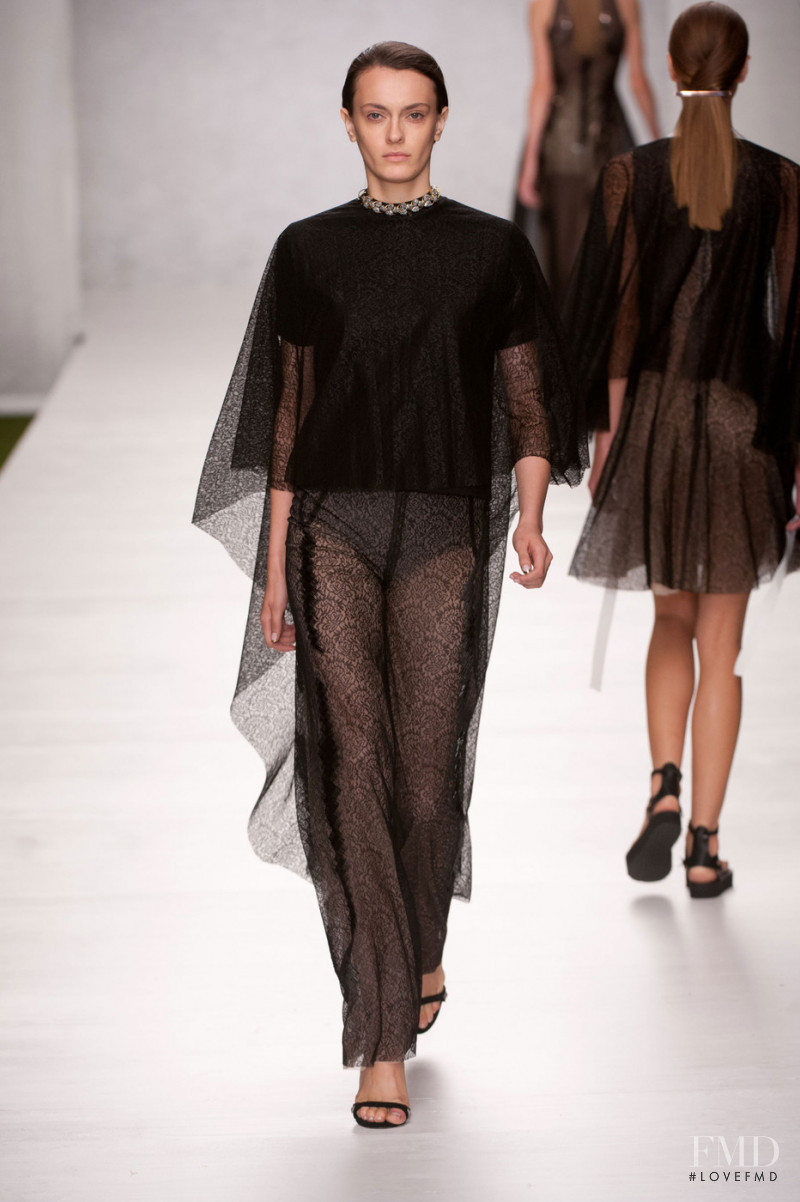 Marios Schwab fashion show for Spring/Summer 2014