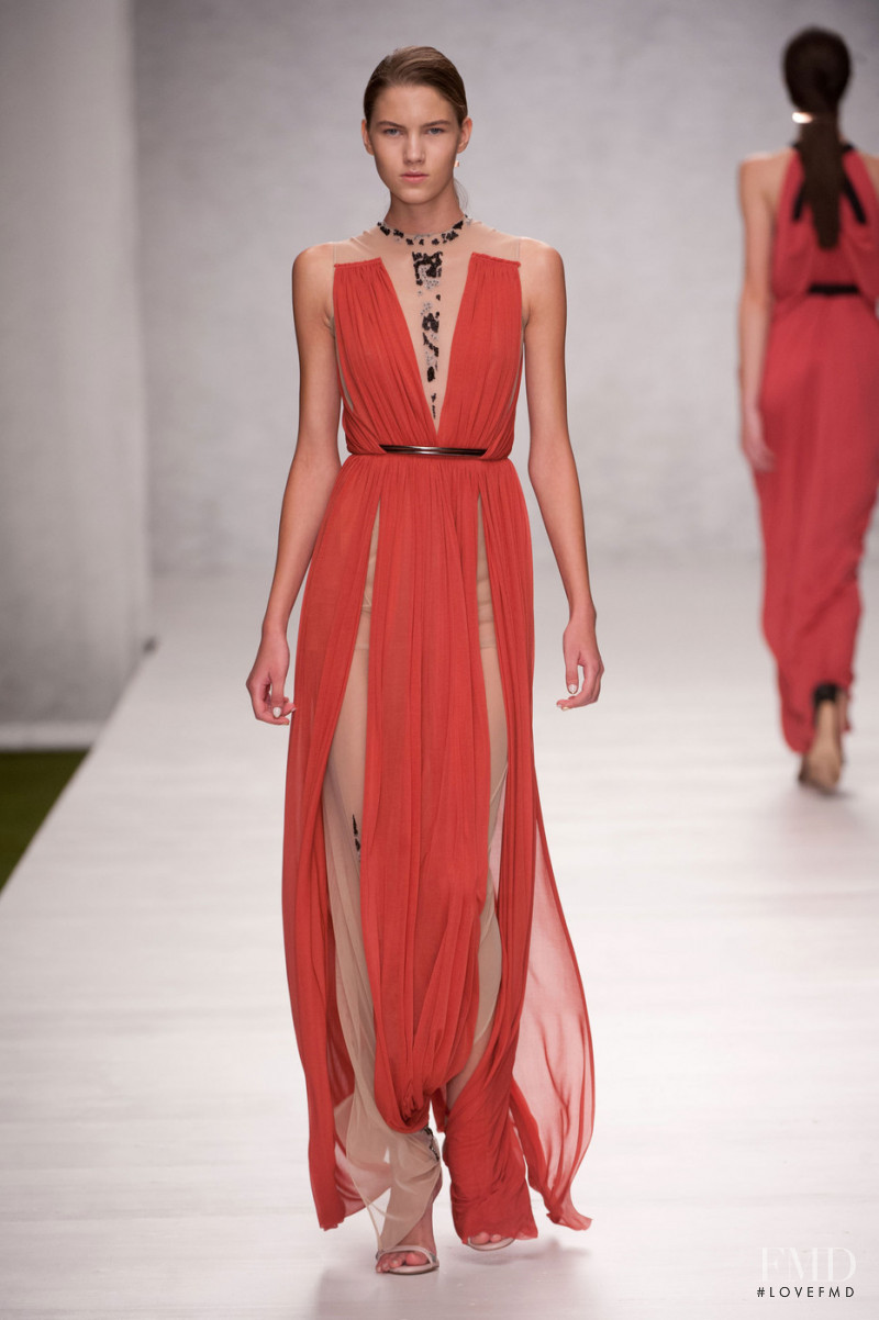 Marios Schwab fashion show for Spring/Summer 2014