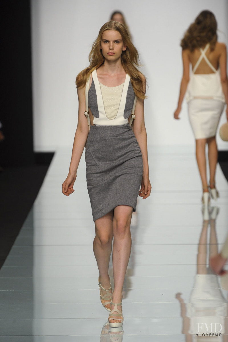 Anteprima fashion show for Spring/Summer 2012