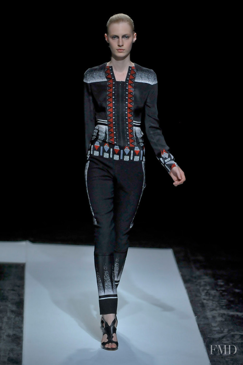 Maxime Simoëns fashion show for Autumn/Winter 2011