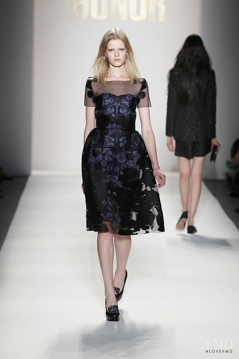 Honor fashion show for Autumn/Winter 2012