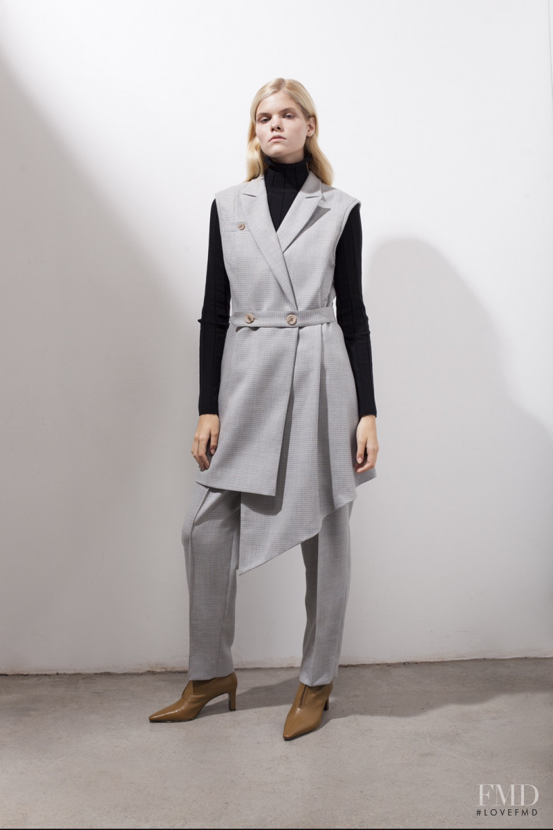 BOITSIK lookbook for Pre-Fall 2020