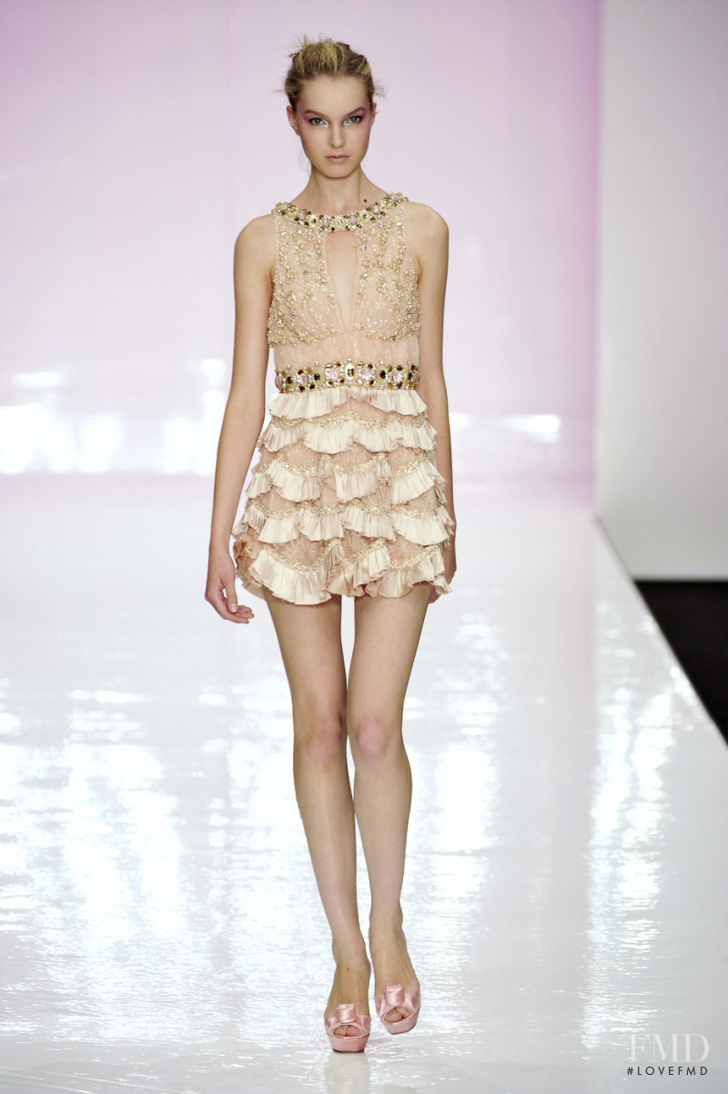 Jenny Packham fashion show for Spring/Summer 2009